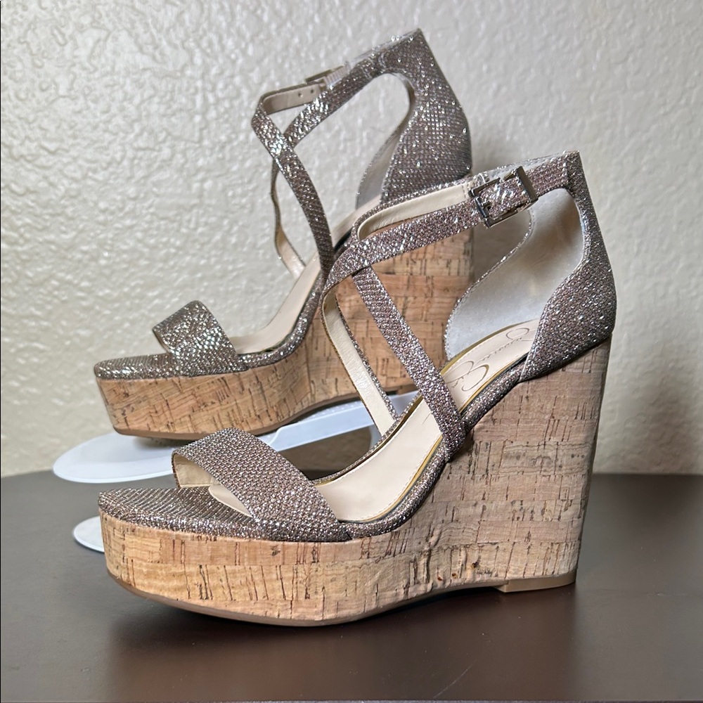 NEW Jessica Simpson Wedge Sandals – Glitter – Size 5.5 – New